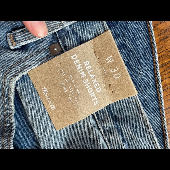 High waisted shorts - Picture 2 of 5